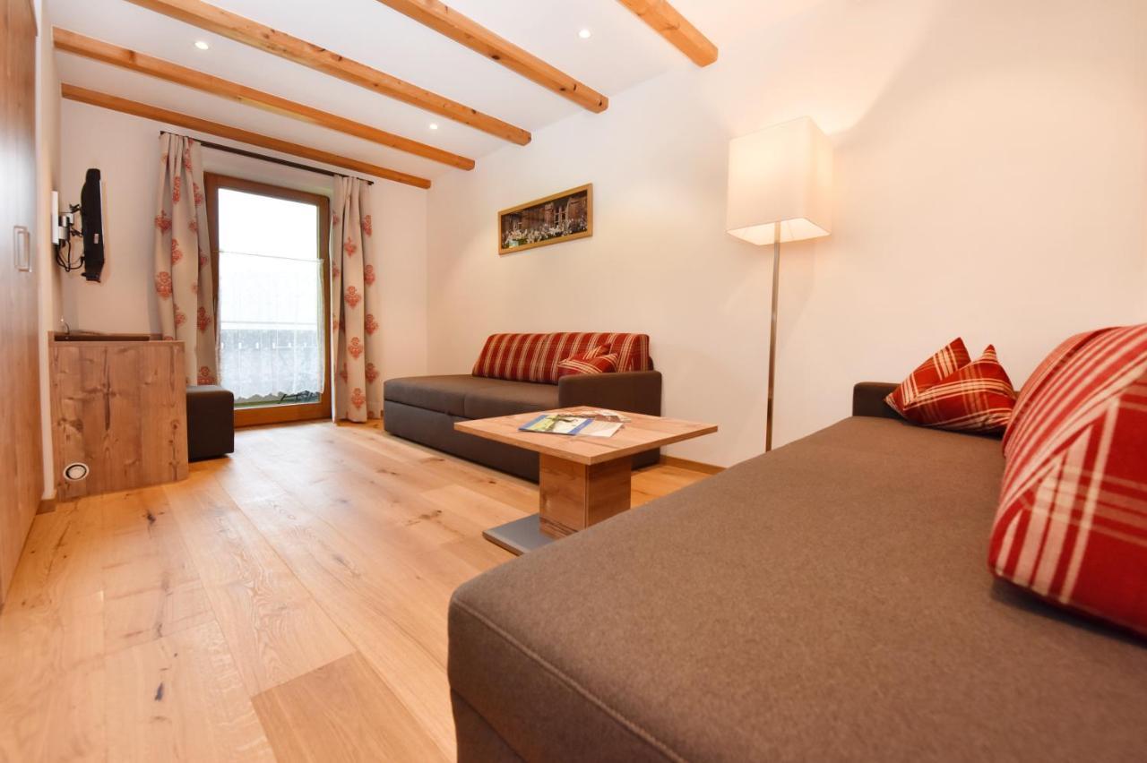 Gasthaus & Pension Alphorn Lech am Arlberg Εξωτερικό φωτογραφία