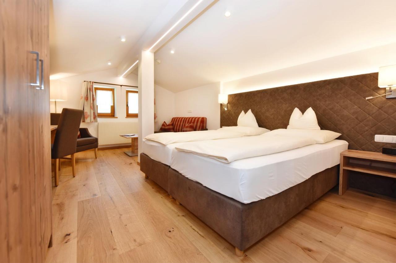 Gasthaus & Pension Alphorn Lech am Arlberg Εξωτερικό φωτογραφία