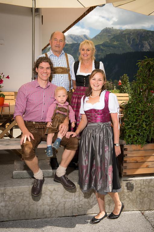 Gasthaus & Pension Alphorn Lech am Arlberg Εξωτερικό φωτογραφία
